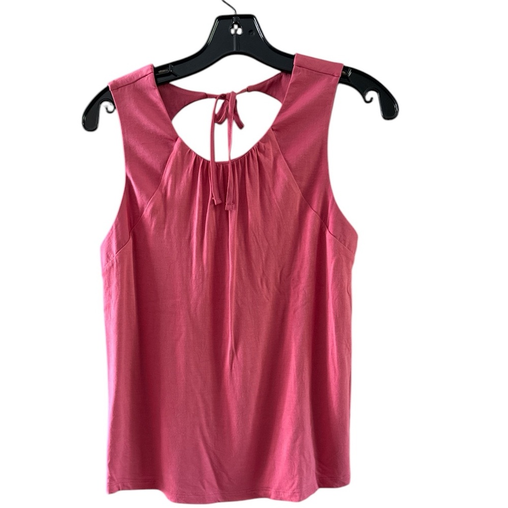 Like New Banana Republic Women’s Sleeveless Back Tie Top Color Coral Size XS